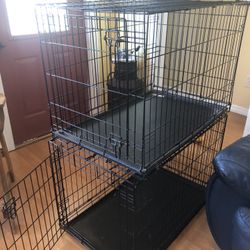 Qty 2 24h X 22 W X 36 L Dog Crates 