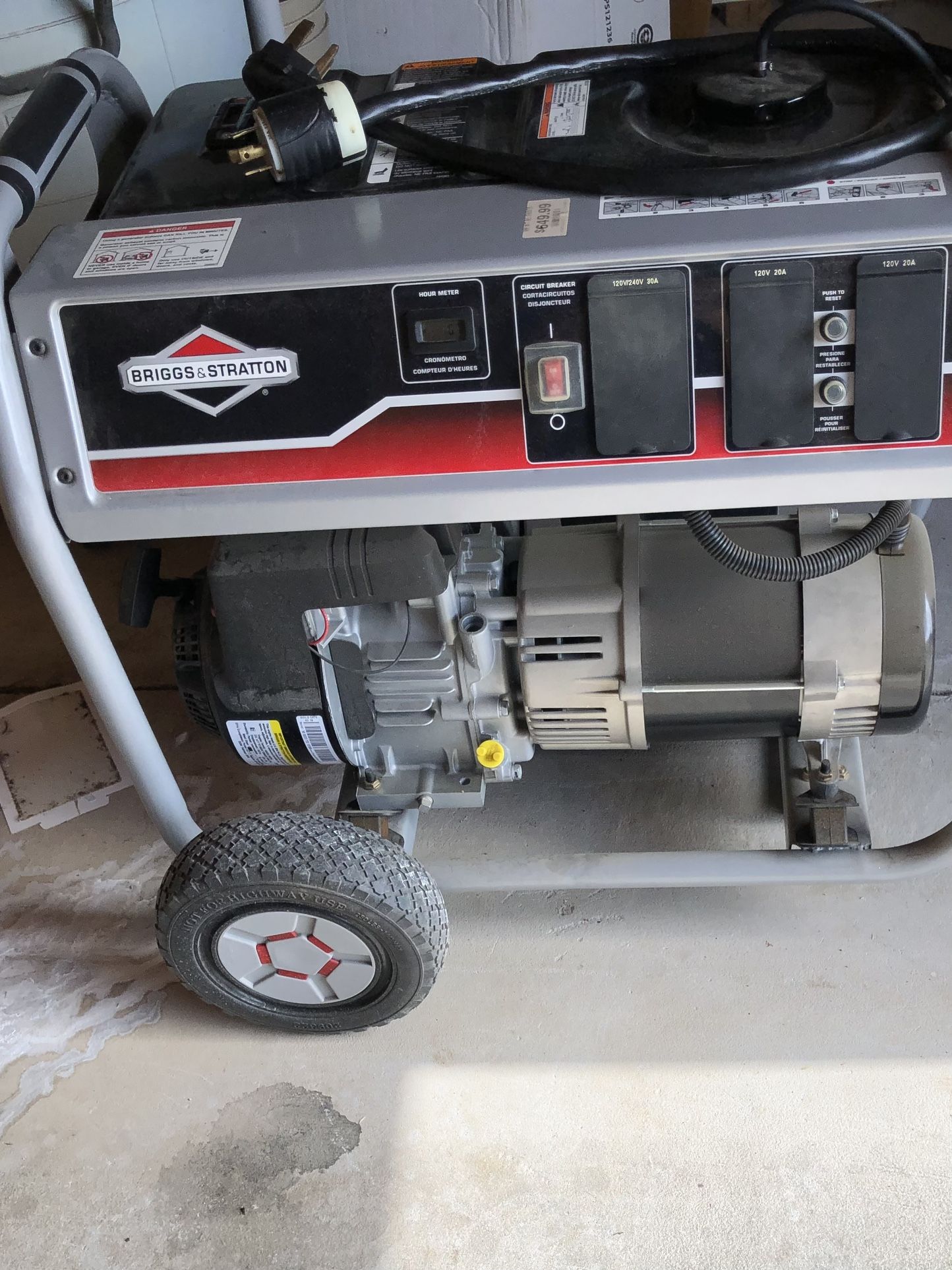 Brigg & Stratton 5500 Watts Generator