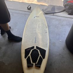 Surfboard 