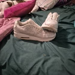 Nike Air Max All Leather Size 7y