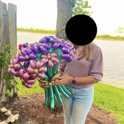 Flowers Arrangements with Balloons!