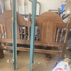 Twin Size Bolt on Bed Frame w/ Backboard