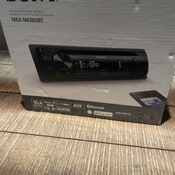 Brand New Car Radio Sony 