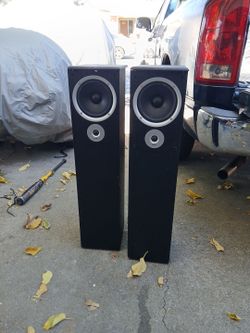 Polk Audio R300 Tower Floor Standing Speakers Pair