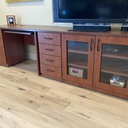 Desk With Matching Drawer/shelving Unit