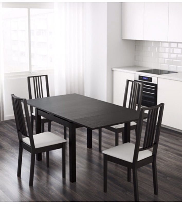 IKEA BJURSTA Extendable table, brown-black w 4 chairs and cushions.