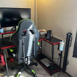 Gaming Set Up 