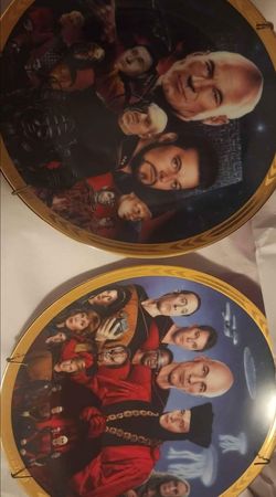 Star Trek Collector Plates Set of Two