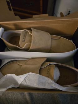 Women's shoes size 10 first two pair 40 the next few 10 the last pair authentic Louis Vuittons never worn no box still have cloth bag 1500 price negot