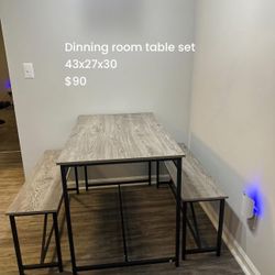 Dining Room Table 