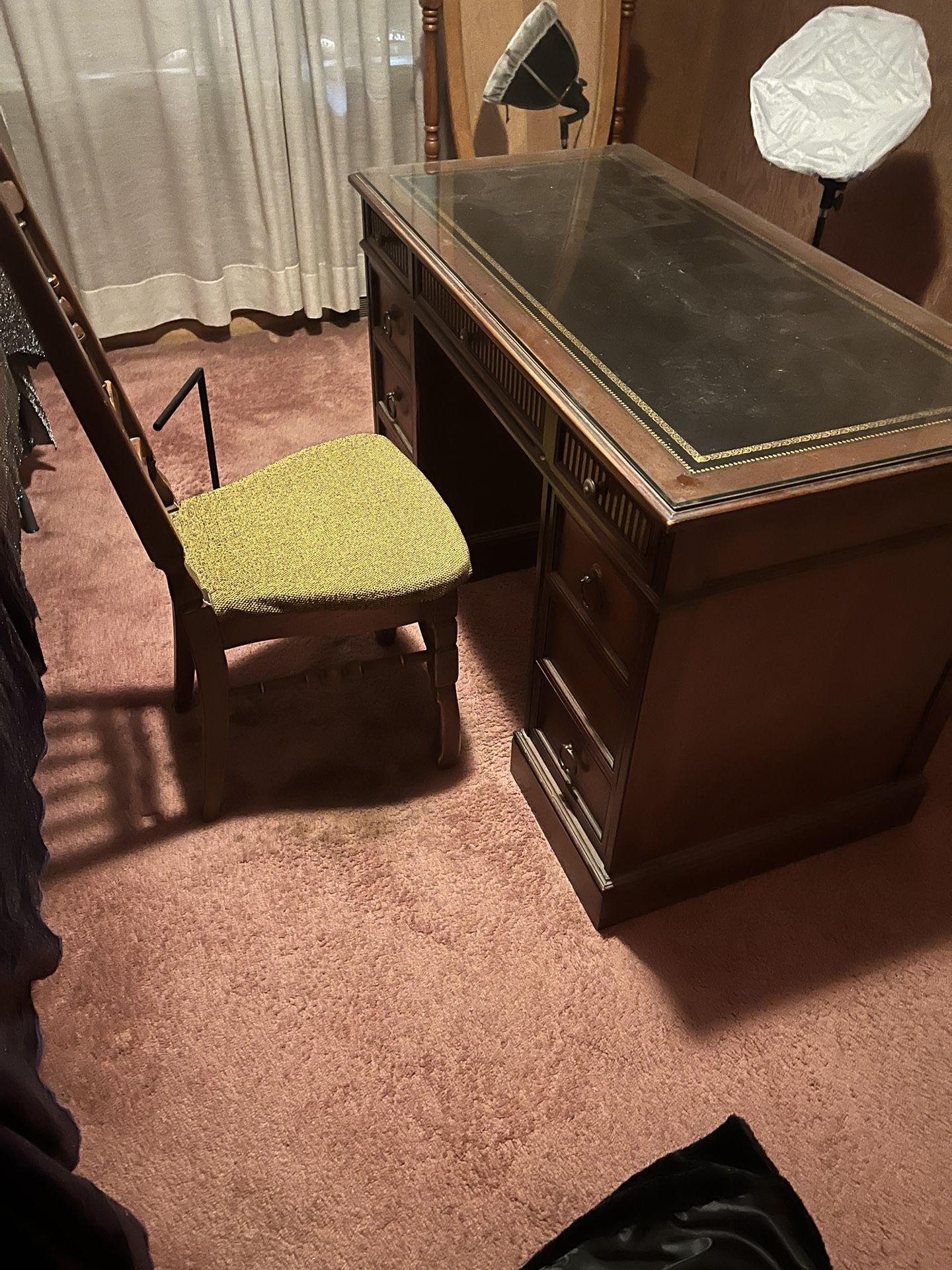 Vintage Retro 1930s Style Desk With Glass Top And Chair .. Dove Tail .. Good Condition