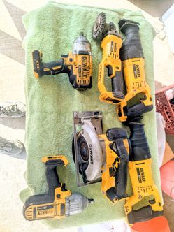 DeWalt 20V Cordless Tools - Assortment