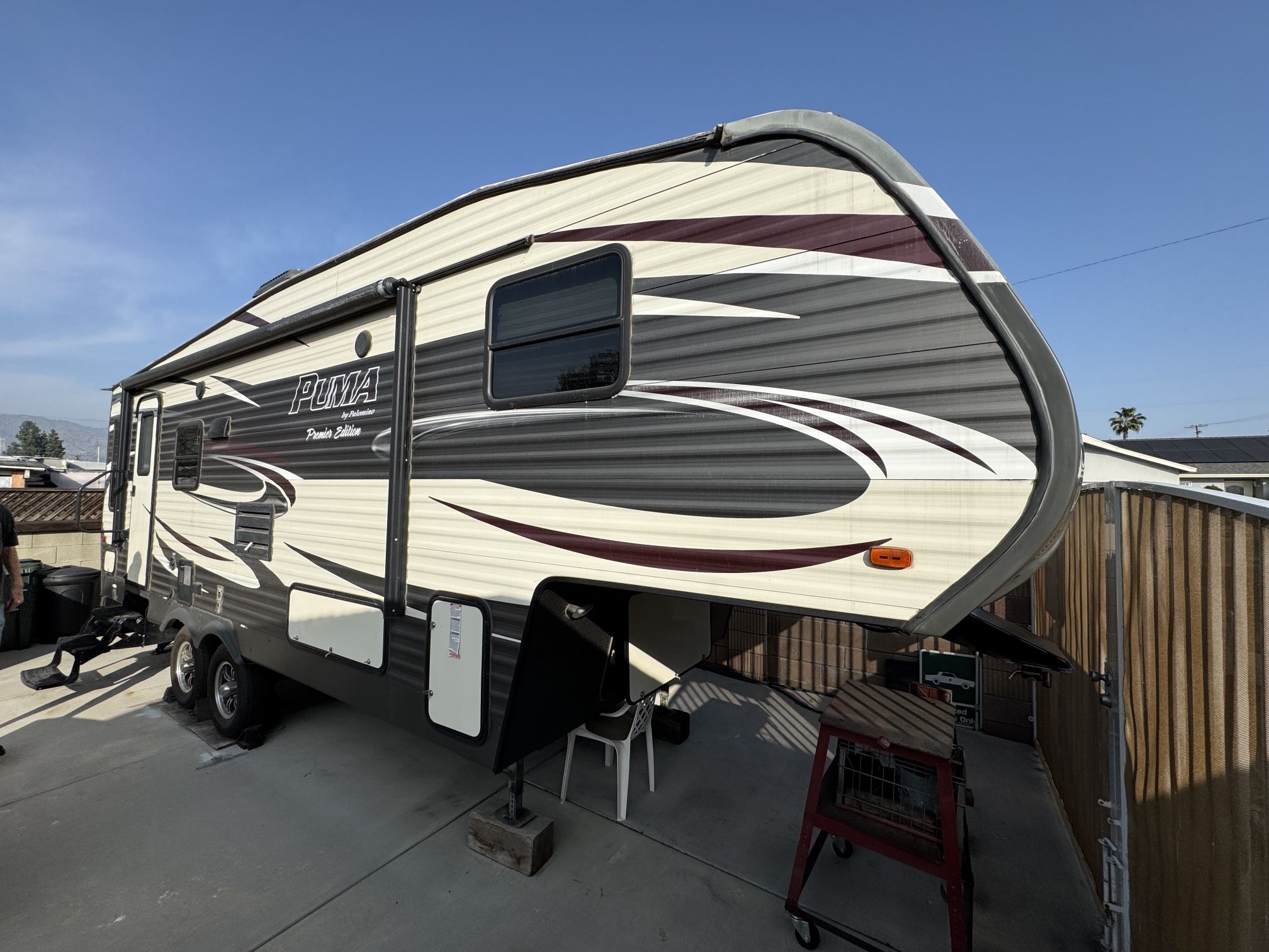 2015 Palomino 253FBS