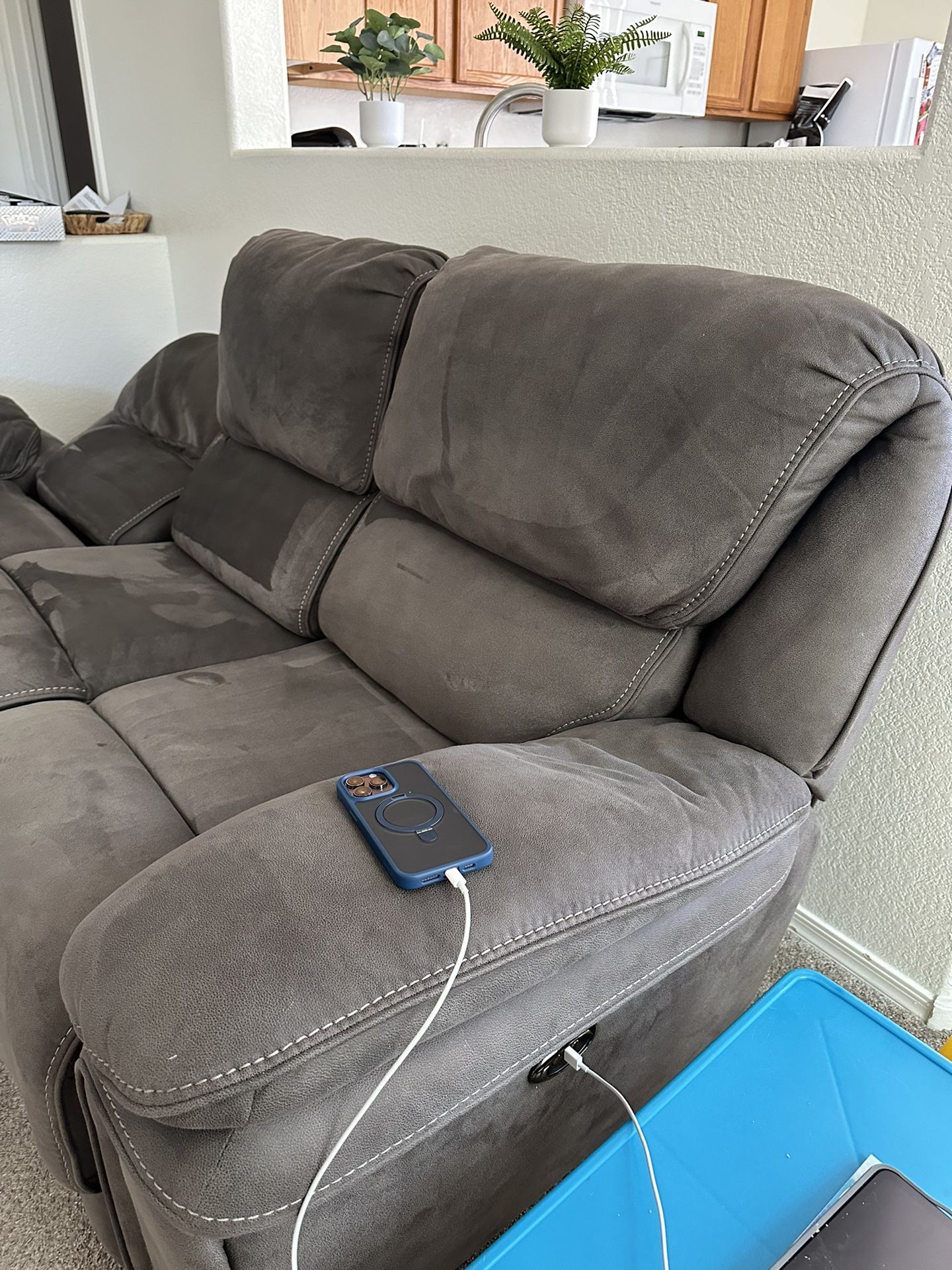 Super Comfy Recliner Sofa
