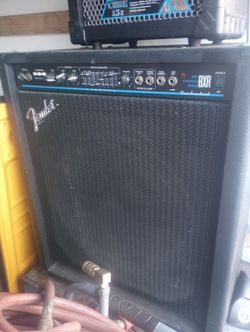 FENDER BASS AMP BXR100