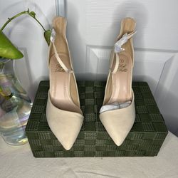 New Women’s Heels 