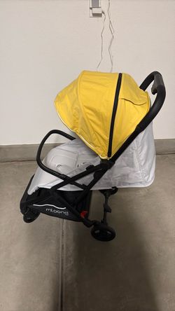 Mloong Baby Stroller Yellow and White brand new in box