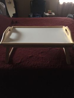 Wooden foldable tray