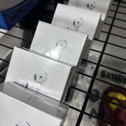 AirPod Gen 4 And 2 