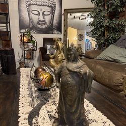Guan Yu Gong Chinese Warrior Wizard Statue