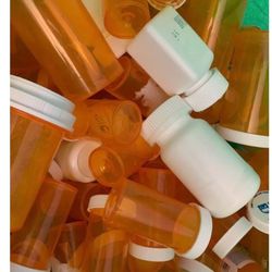 200 QTY Empty Pill Bottles RX Prescription Medicine Storage Crafts Hobby Jewelry