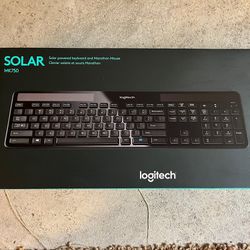 New Logitech MK750 Solar Powered Wireless Keyboard & Marathon Mouse Combo