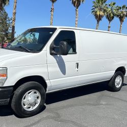 2014 Ford E-Series E-250