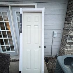 Interior Door BRAND NEW SEALED 24 By 80 Inch