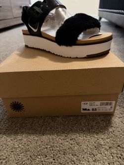 UGG Fur Sandals Size 9.5