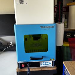 Thunder Laser Aurora 8 UV - Cold Laser Engraver