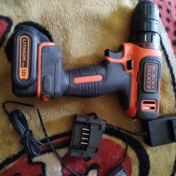 12 V Black N  Decker Drill Charger ,N Battery