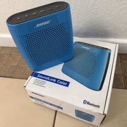 Bose SoundLink Color Bluetooth Speaker (Blue)