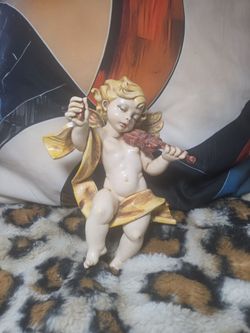 Cherub Angel Figurine Playing Violin