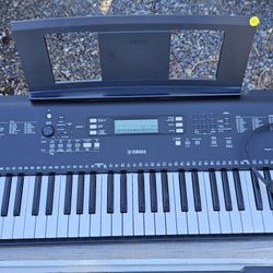 Yamaha PSR-EW310 