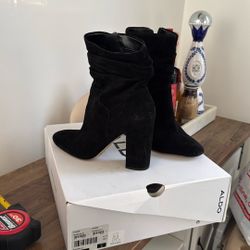 Black Boots