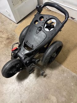 Golf bag carrier/wheeler