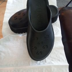 Gucci  Clogs 