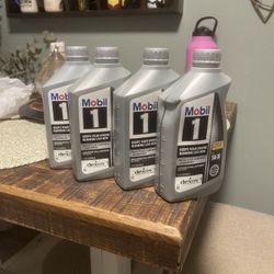 four 1qt 5w-30 oil