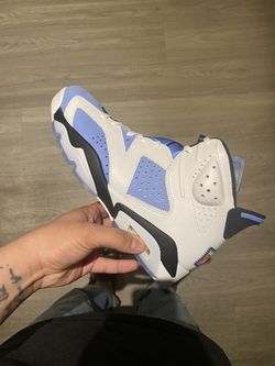 Jordan 6 University Blue Size 11