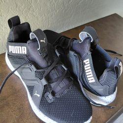 Womens Puma Runing Shoes