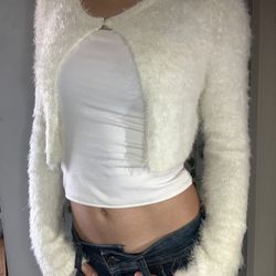 Fluffy cream cardigan 
