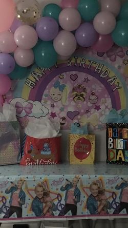 Balloon Garlands