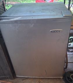 Small Refrigerator