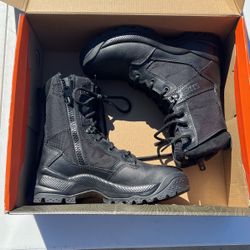 Non Slip Work Boots  Woman 7.5