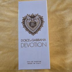 Dolce & Gabbana Devotion Perfume 