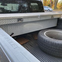 Deezee Full Size Truck Toolbox