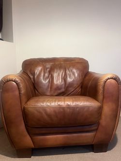 2 piece Brown leather couches