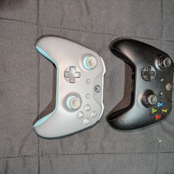 Xbox One Controllers (Micro USB)