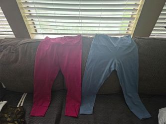 Lululemon  workout leggings size 14