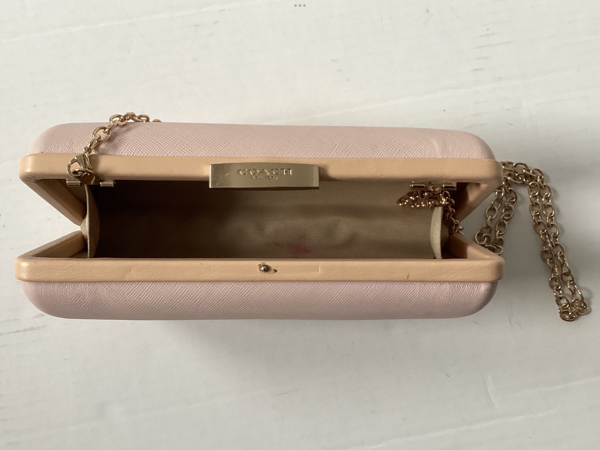 Preowned COACH Hardshell Pink Clutch Evening Bag #51526 Saffiano Leather Mini Audiere Gold Hardware